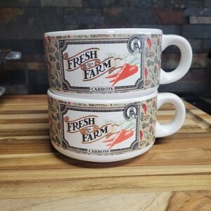 Vintage Set of 2, Houston Foods Fresh From The Farm Soup Cups Carrots and Peas